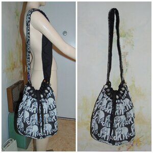 ELEPHANT TOTE BAG HANDMADE In UGANDA By PROJECT LYDIA Batik CROSSBODY CARRYALL